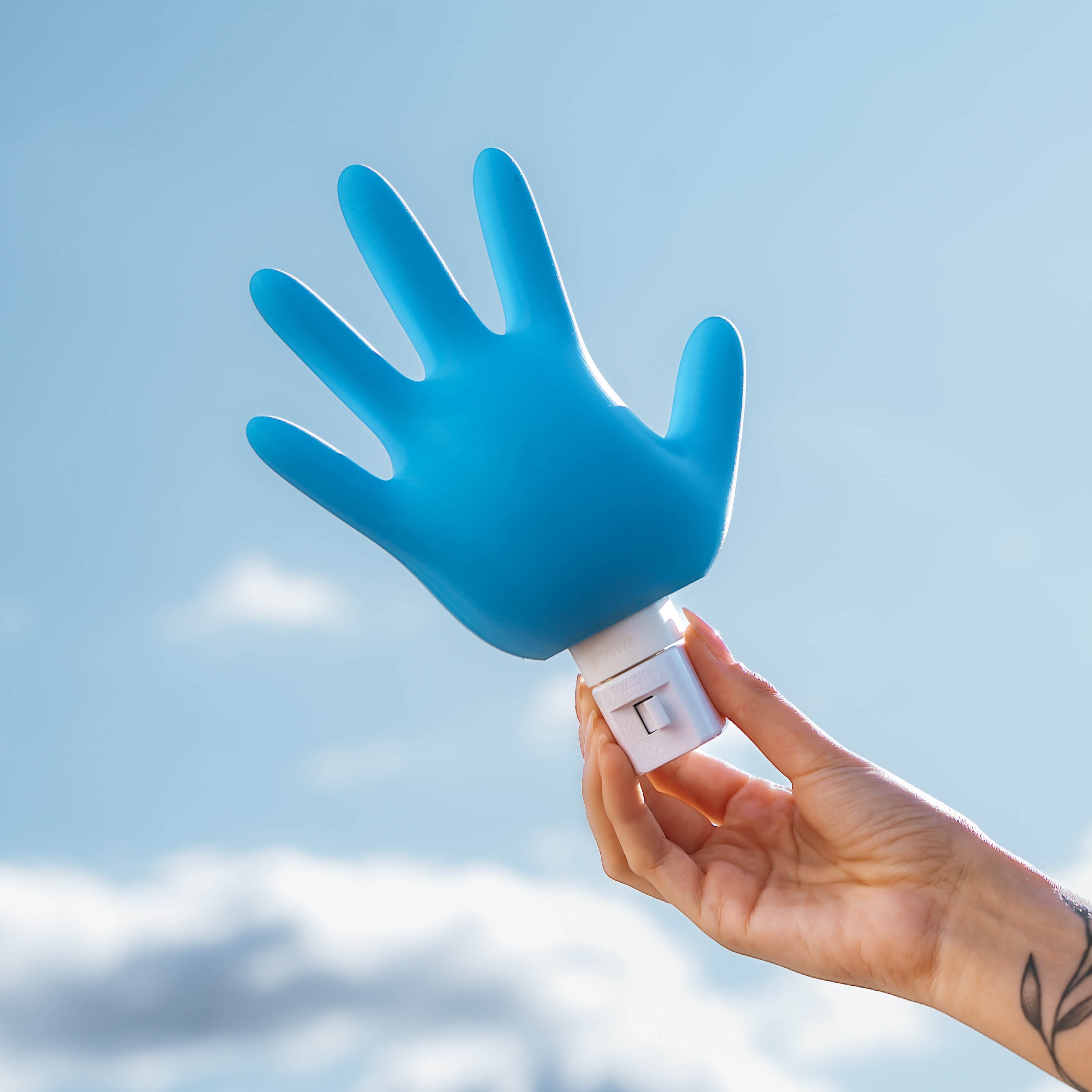 Night Light (Balloon glove)